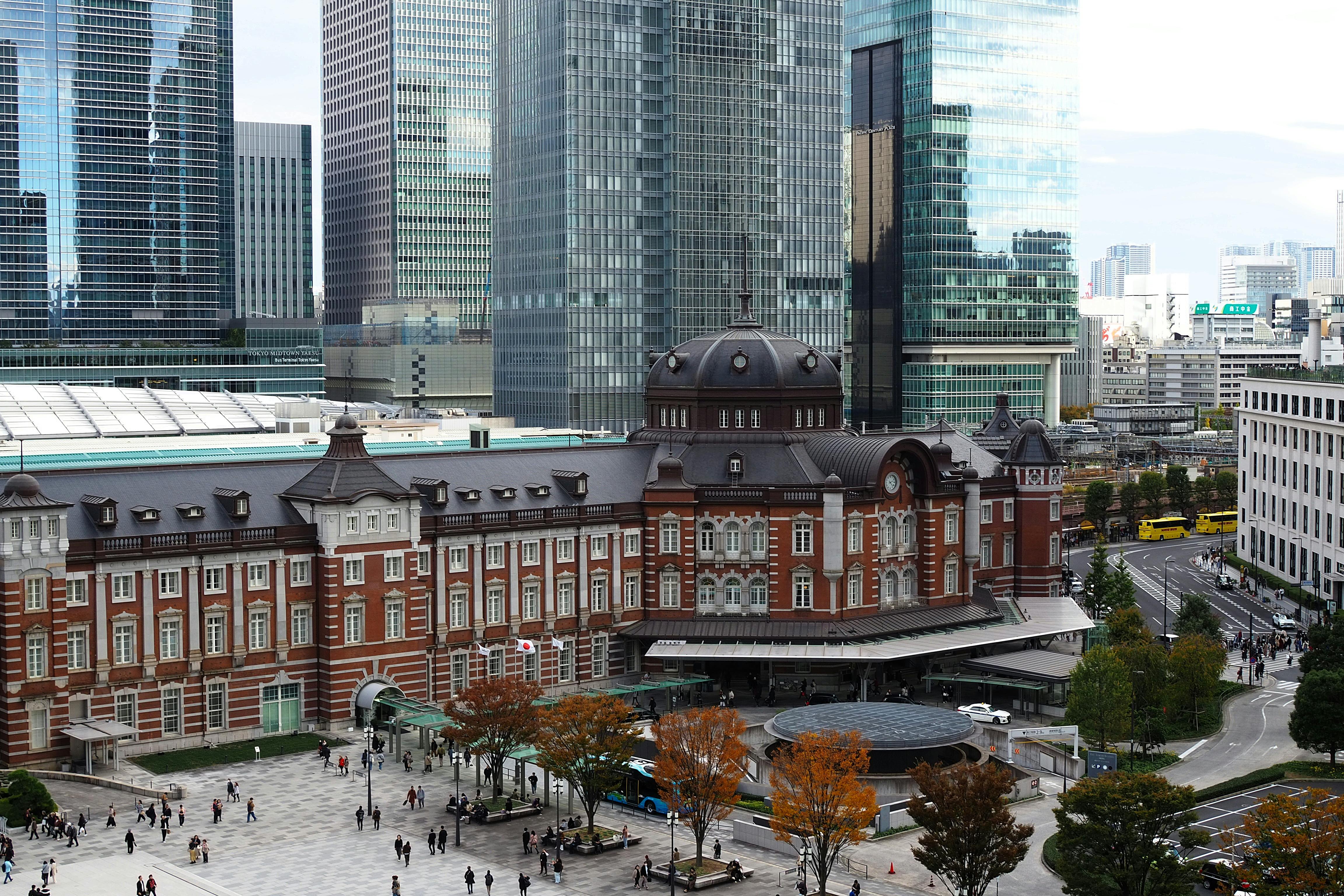 Tokyo station