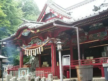 Takaosan O Yakuin Temple