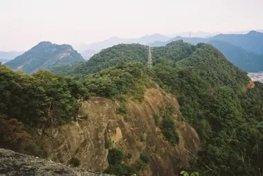 Chigo Otoshi Cliff