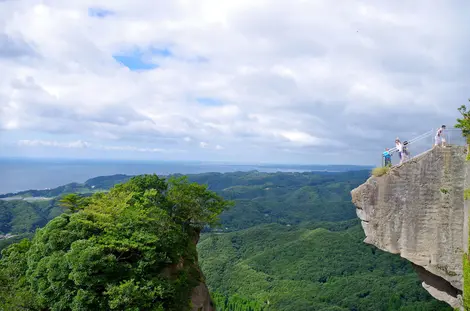 Le balcon naturel, jigoku nozoki au mont Nokogiriyama