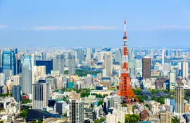 La tour de Tokyo, construite en 1958, est inspirée de la tour Eiffel