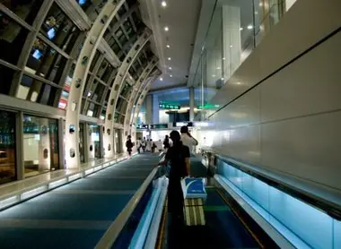 Cinta transportadora en el aeropuerto de Haneda.