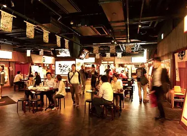 El Estadio del Ramen en Canal City