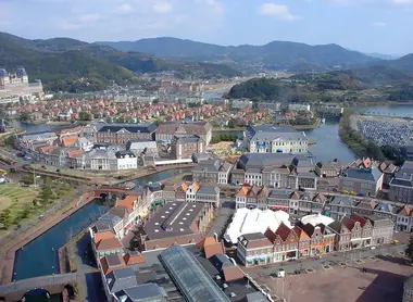 El parque temático Huis Ten Bosch.