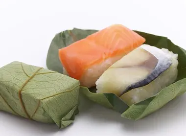 kakinoha zushi