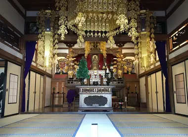 Intérieur du temple Soji-ji