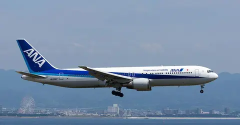 avion-ana-aeroport-kansai