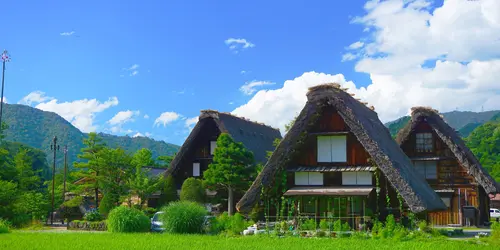 Shirakawago Unesco Weltkulturerbe Dorf in den japanischen Alpen