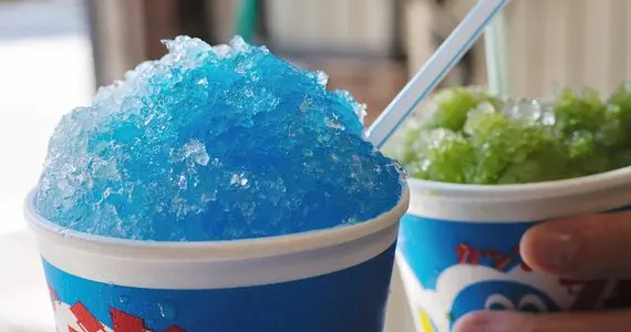 Crushed ice kakigori, a refreshing treat in the summer!